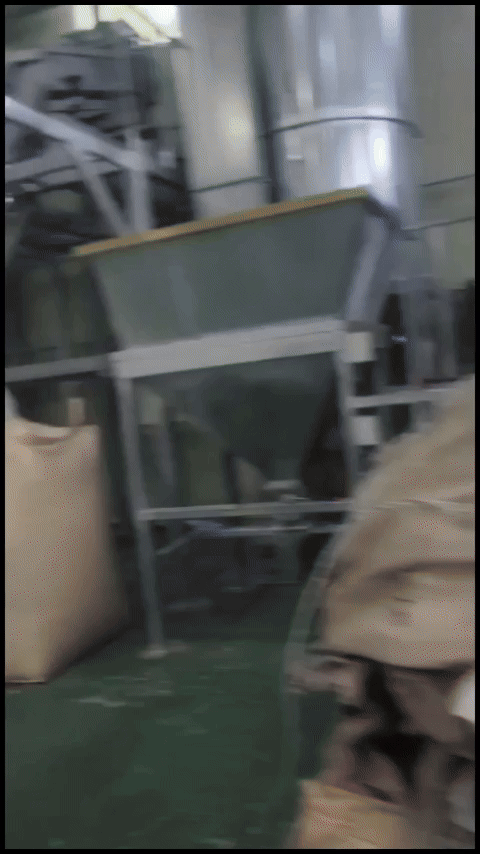 ezgif-64675266b90e04